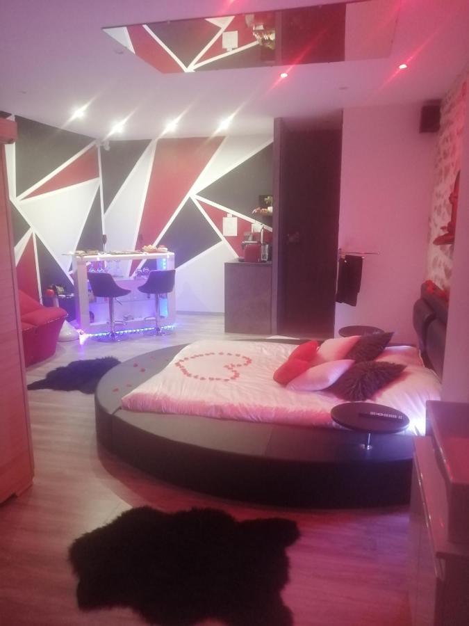 Le Reve De Lily Bed & Breakfast Les Vignères Dış mekan fotoğraf