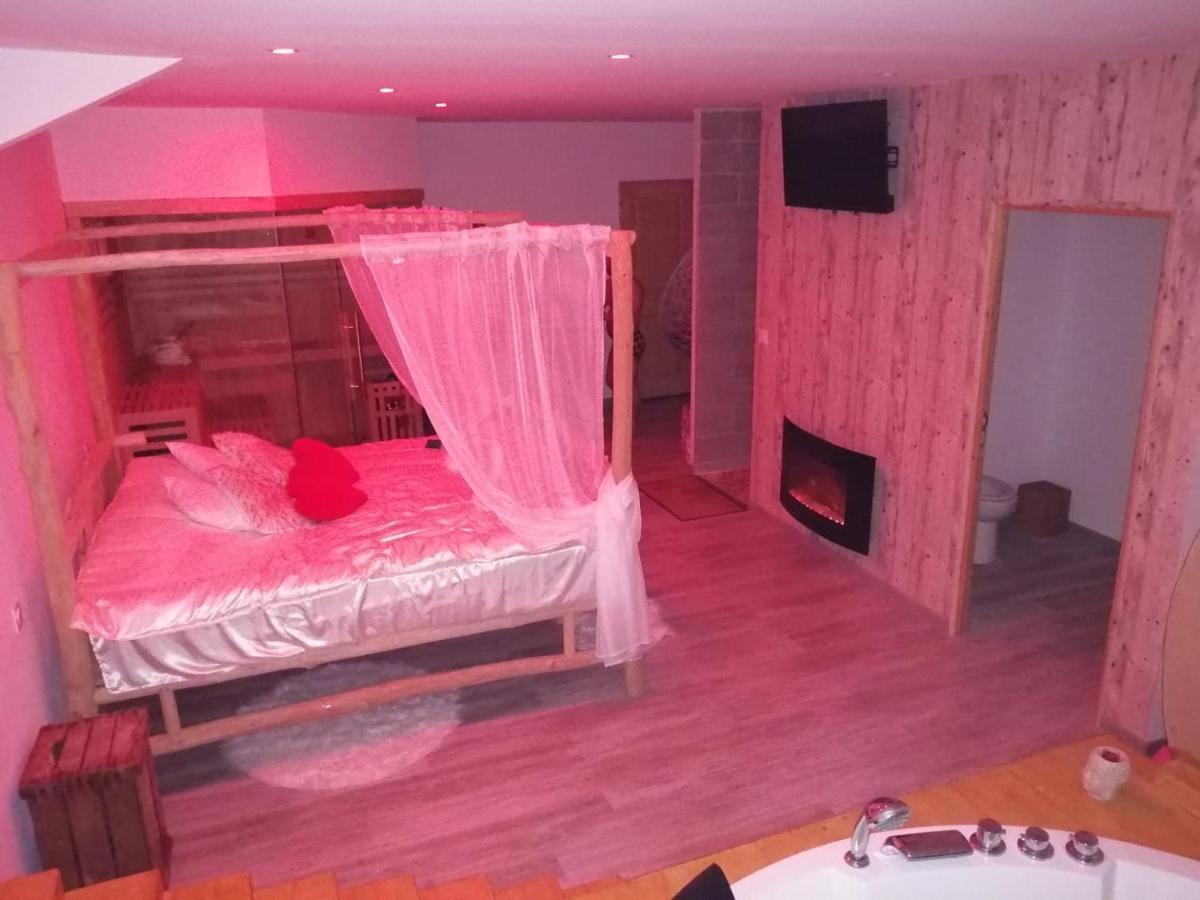 Le Reve De Lily Bed & Breakfast Les Vignères Dış mekan fotoğraf